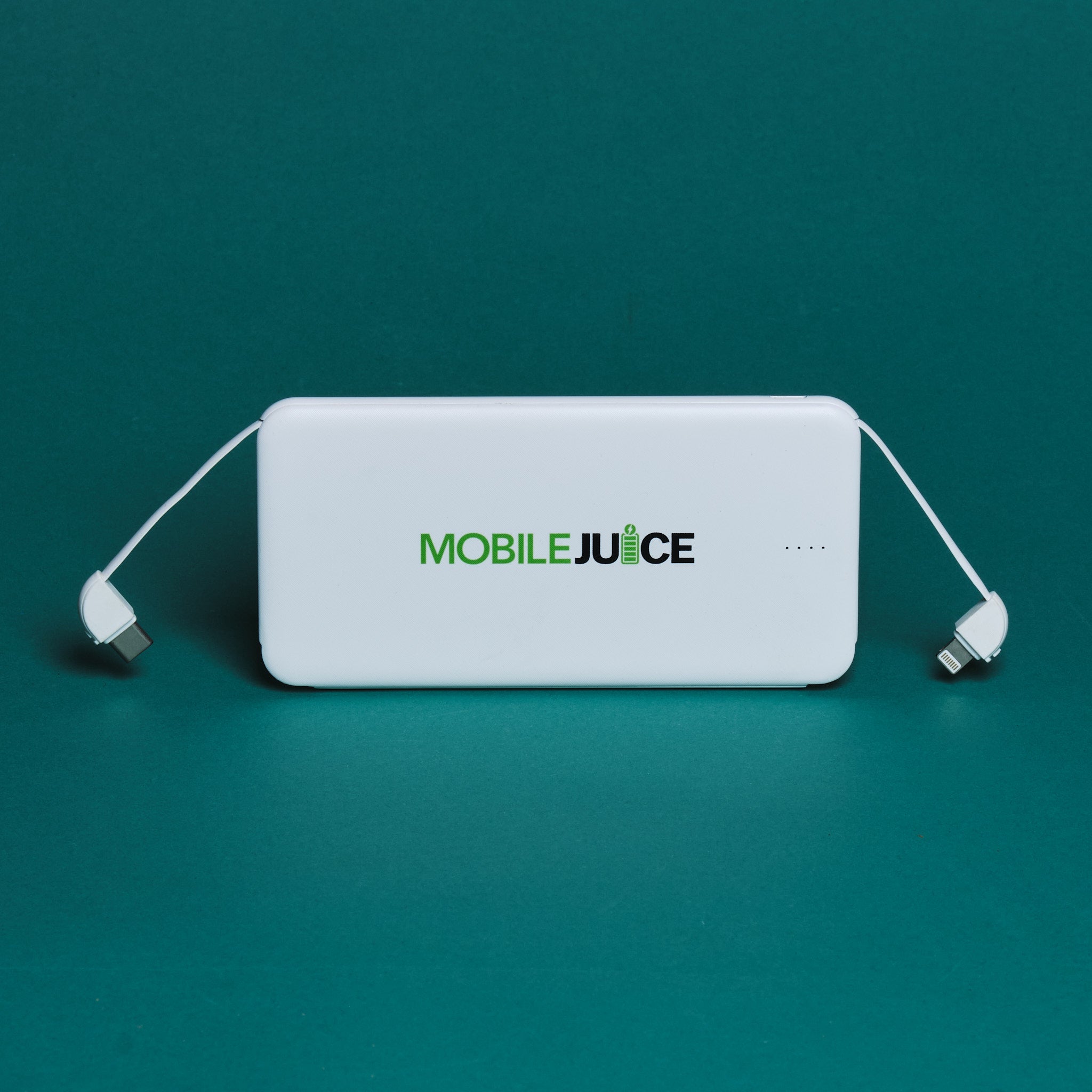White power bank with 'MOBILE JUICE' branding on a teal background